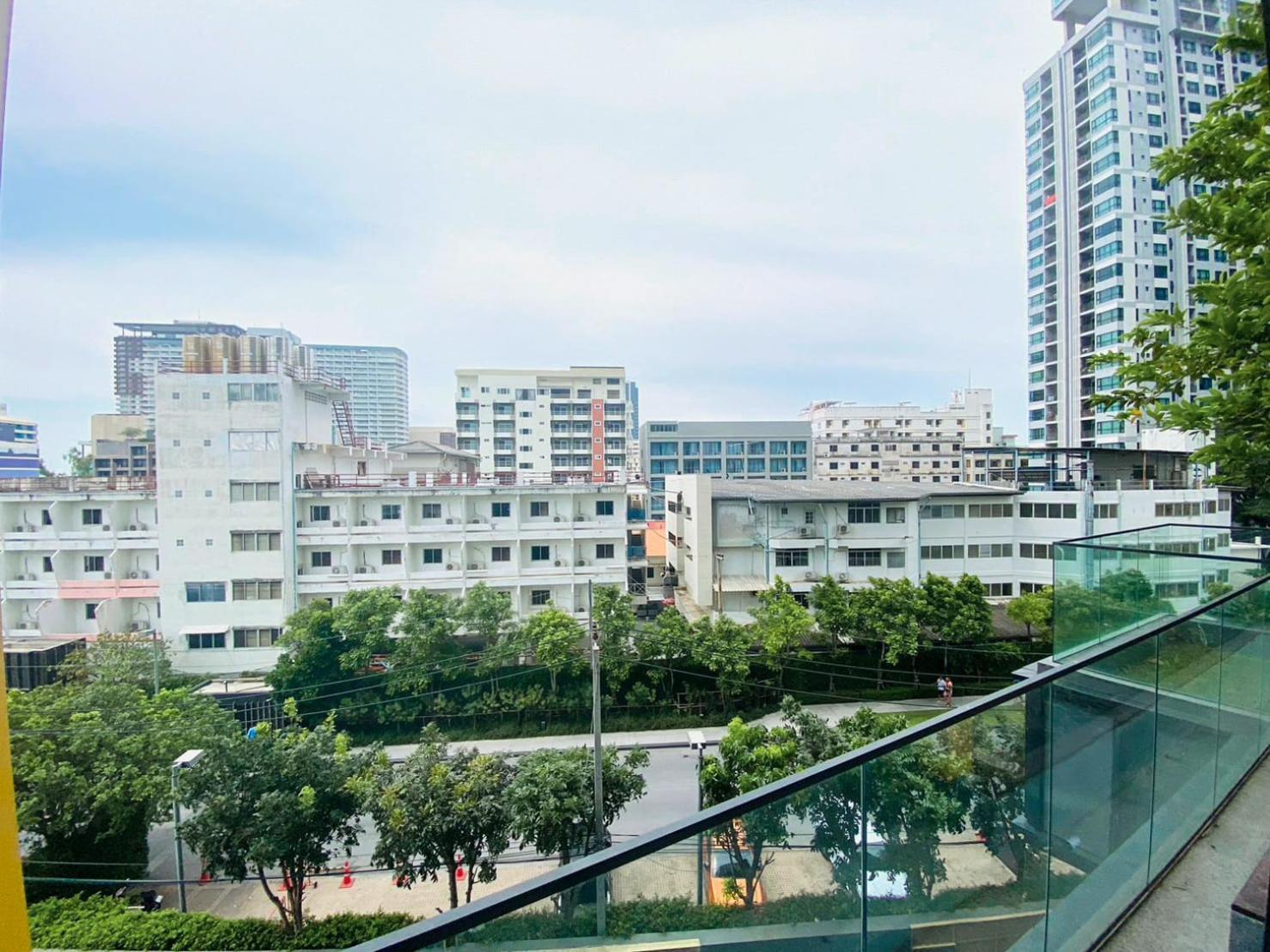 Edge Central Pattaya Vip Condo Exterior photo